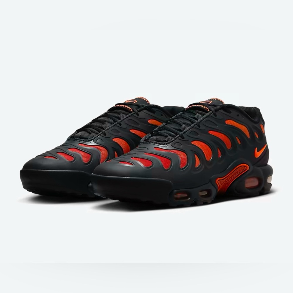 Nike Air Max Plus Drift Shoes FD4290 010 Men’s sz 11.5 Off Noir Black Red